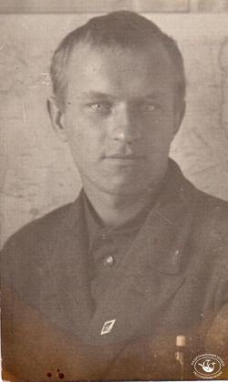 ЯРАСОВ Борис Степанович (Биавир) (1908 – 1942)